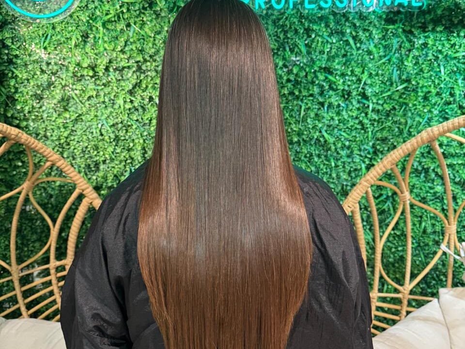 Alisado Hair Therapy de AcquaCoco: Cabello Liso, Brillante y Saludable. Mejor alisado.